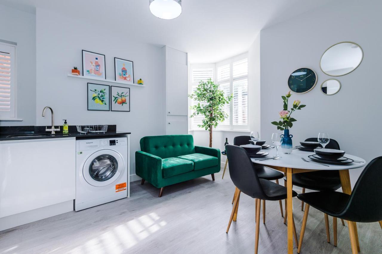 Beechwood Lodge Serviced Apartment Coventry Luaran gambar