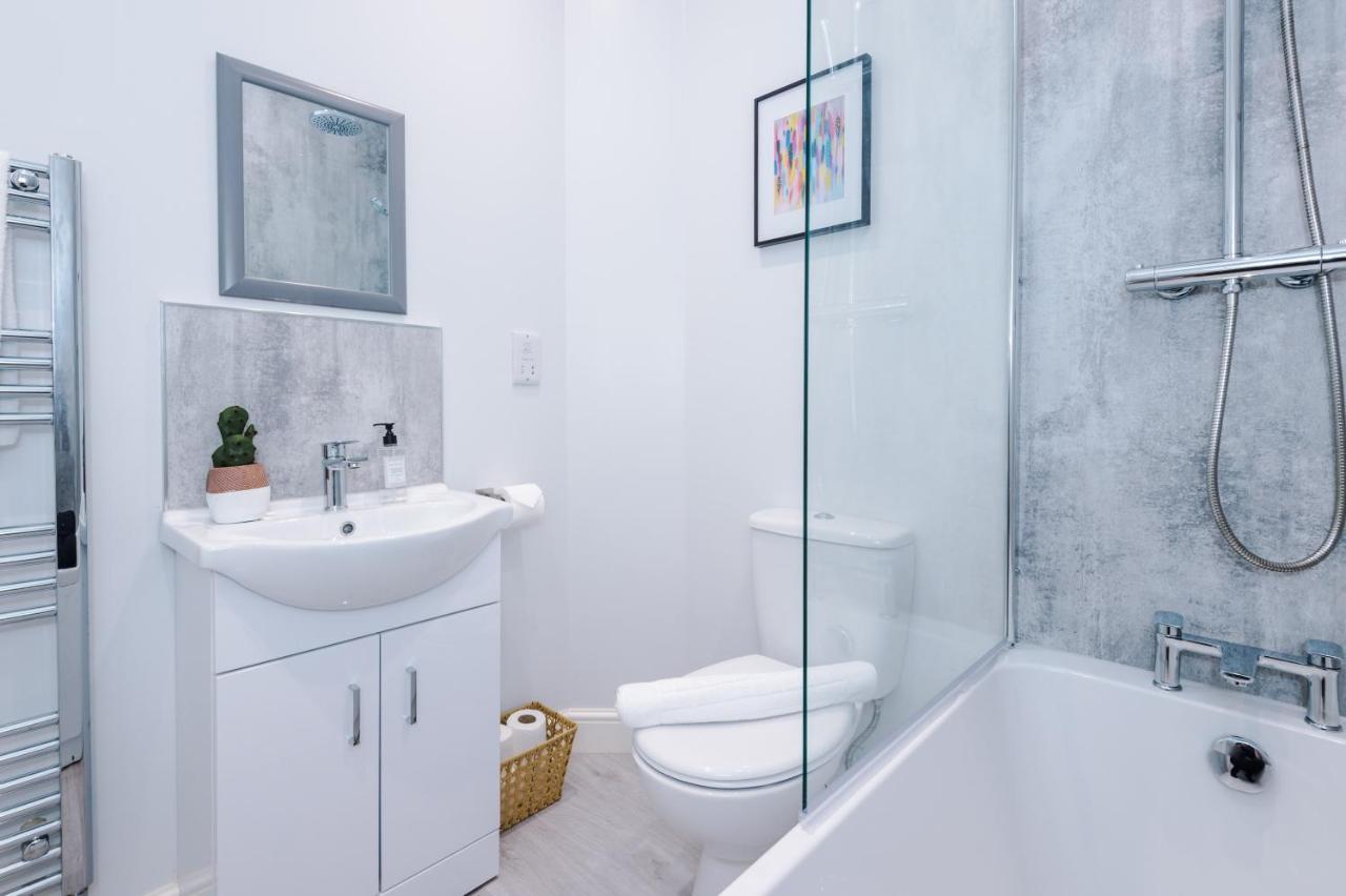 Beechwood Lodge Serviced Apartment Coventry Luaran gambar